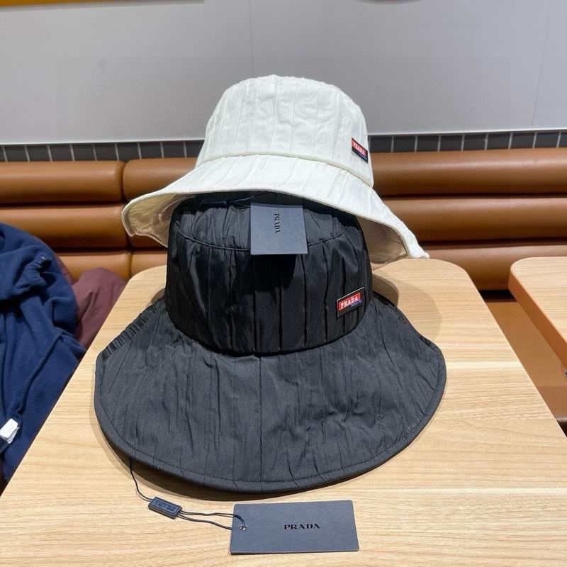 Prada hat 021101